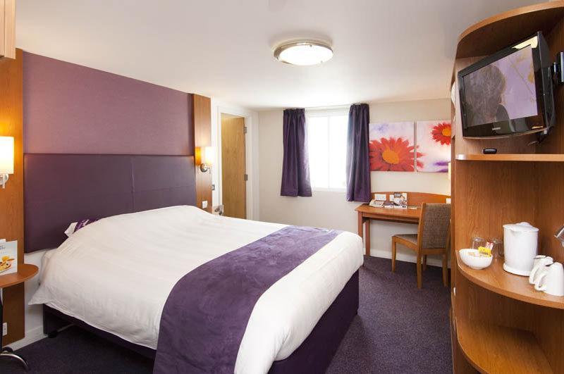 Premier Inn Derby South Esterno foto